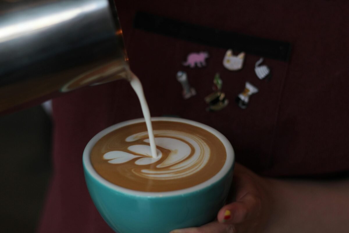 barista making leeks coffee